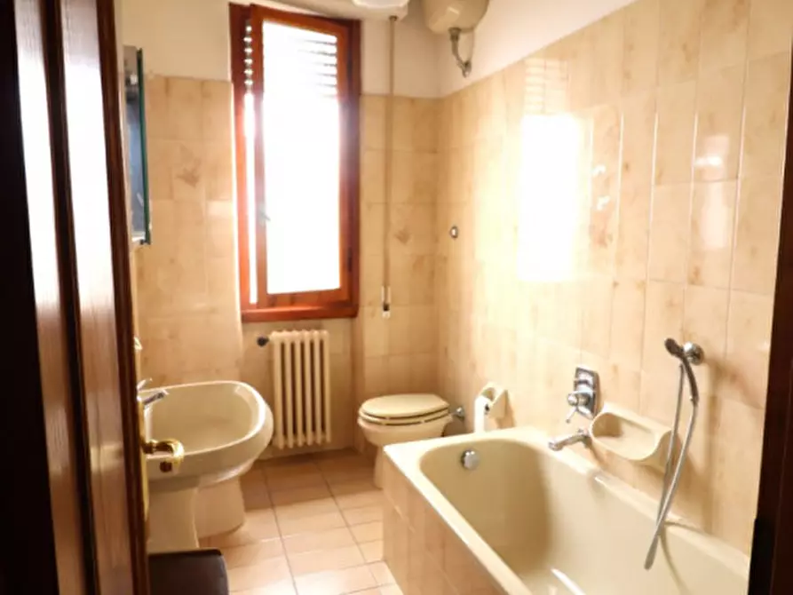 Immagine 19 di Casa indipendente in vendita  in Via Pacinotti a Montevarchi