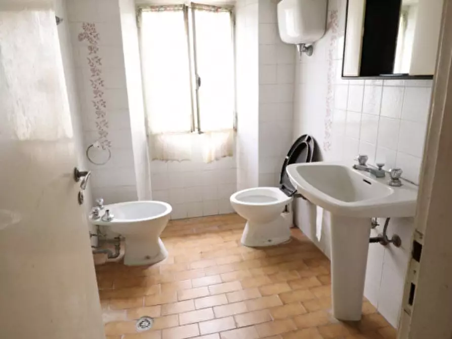 Immagine 25 di Casa indipendente in vendita  in Via Pacinotti a Montevarchi