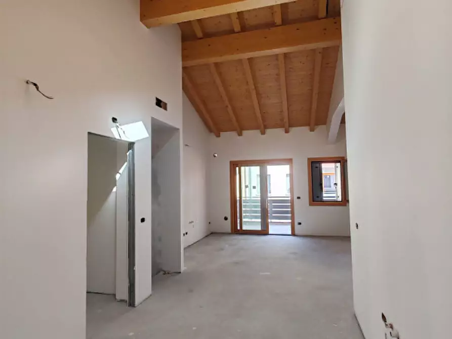 Immagine 2 di Appartamento in vendita  in Via Maestra vecchia a Cordenons