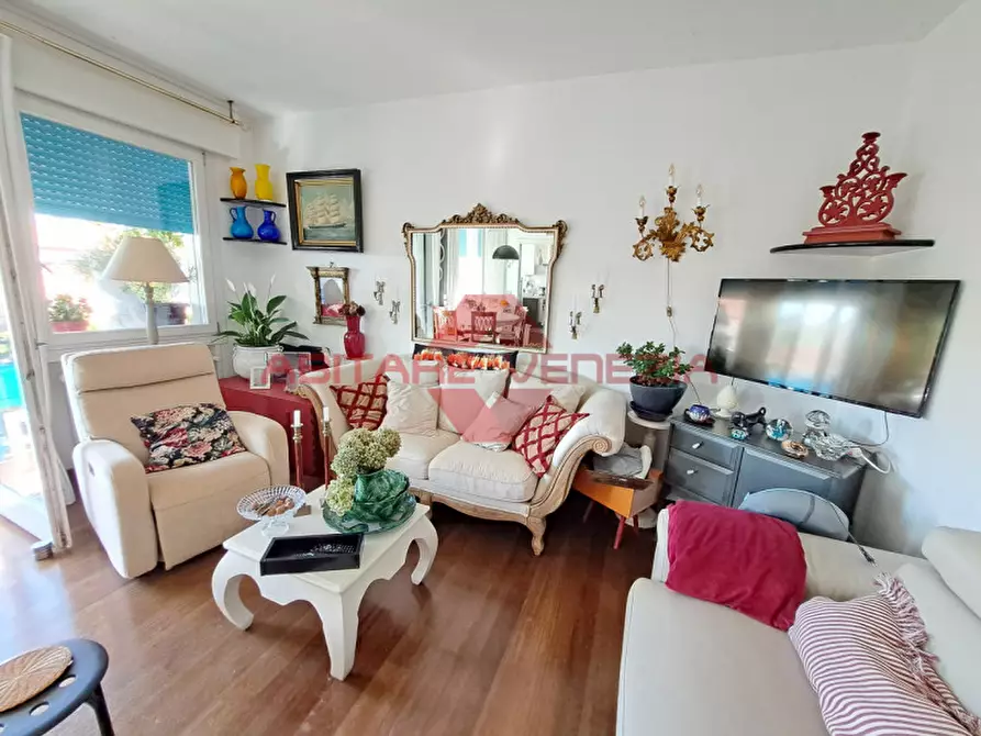 Immagine 3 di Appartamento in vendita  in asilo nido delfino a Venezia