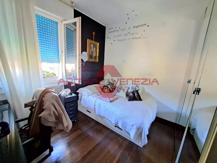 Immagine 12 di Appartamento in vendita  in asilo nido delfino a Venezia
