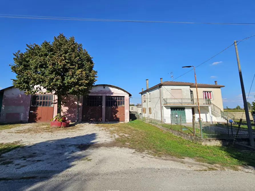 Immagine 2 di Casa indipendente in vendita  in VIA VALLETTA a Merlara