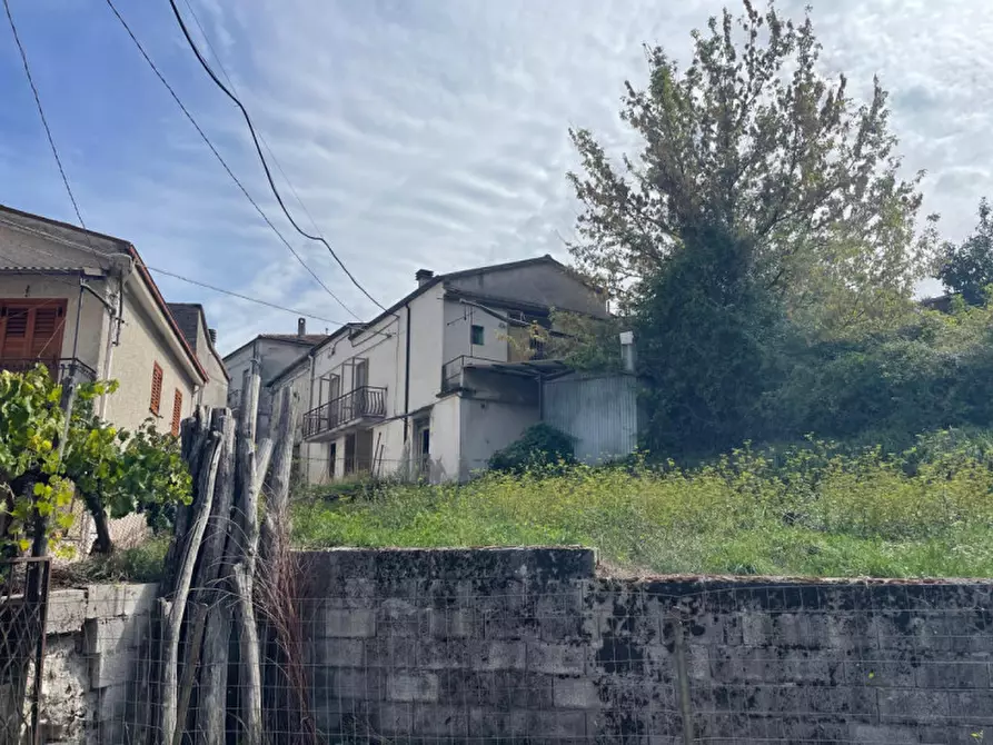 Immagine 1 di Casa indipendente in vendita  in Via Pioniello a Paternò
