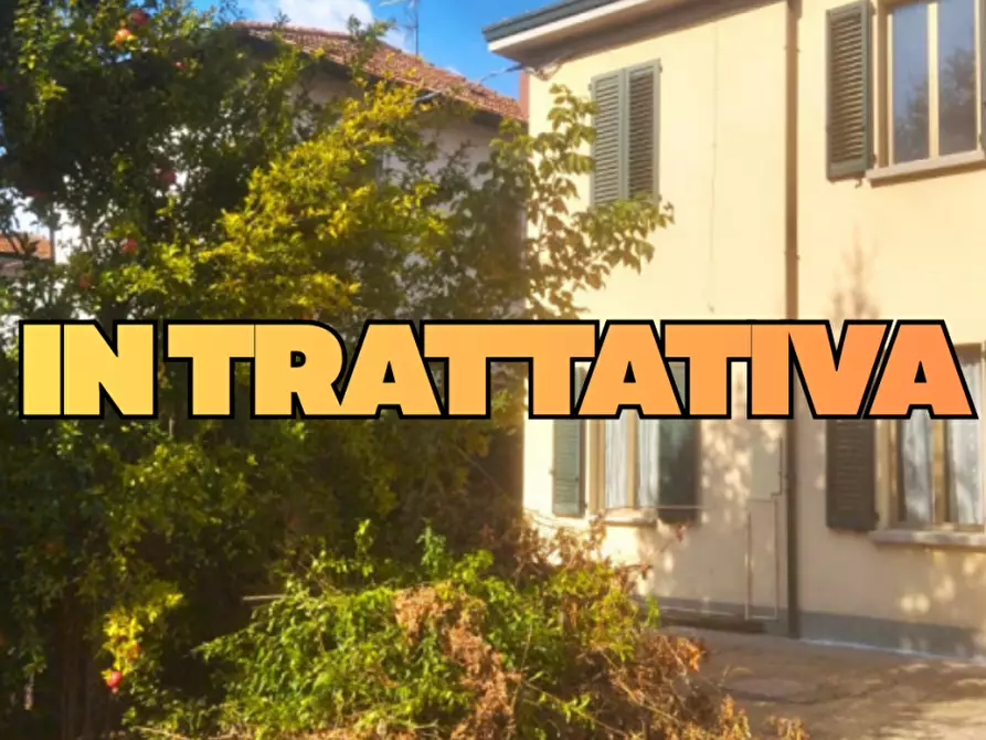 Immagine 1 di Villetta a schiera in vendita  in Viale Giulio Zaganelli a Massa Lombarda