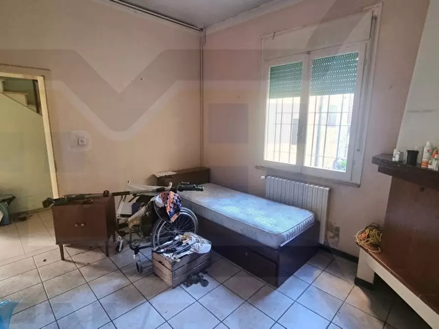 Immagine 10 di Villetta a schiera in vendita  in Viale Giulio Zaganelli a Massa Lombarda