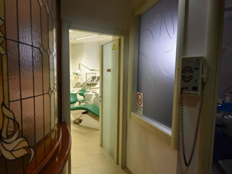 Immagine 7 di Appartamento in vendita  in Via Magnagrecia a Roma