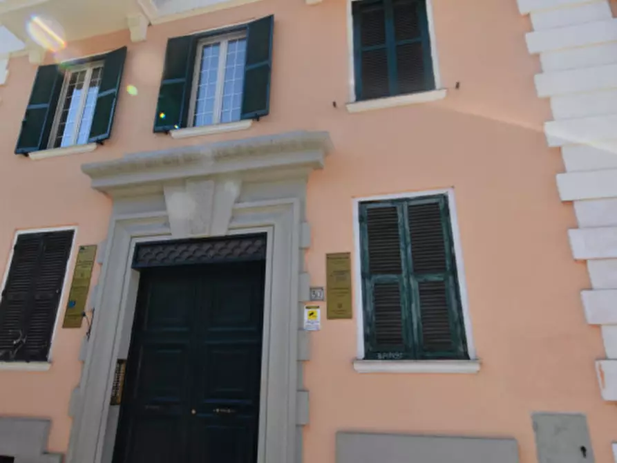 Immagine 35 di Appartamento in vendita  in Via Magnagrecia a Roma