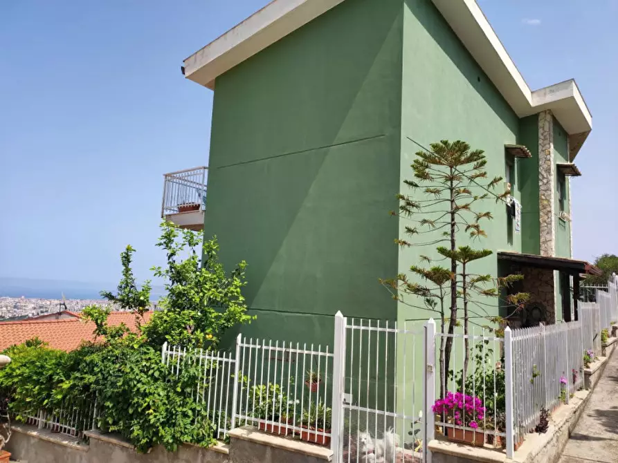 Immagine 11 di Villa in vendita  in Via Ruffo di Calabria a Palermo