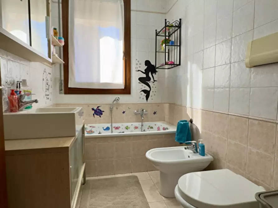 Immagine 8 di Appartamento in vendita  in Via Galileo Galilei a Rubano