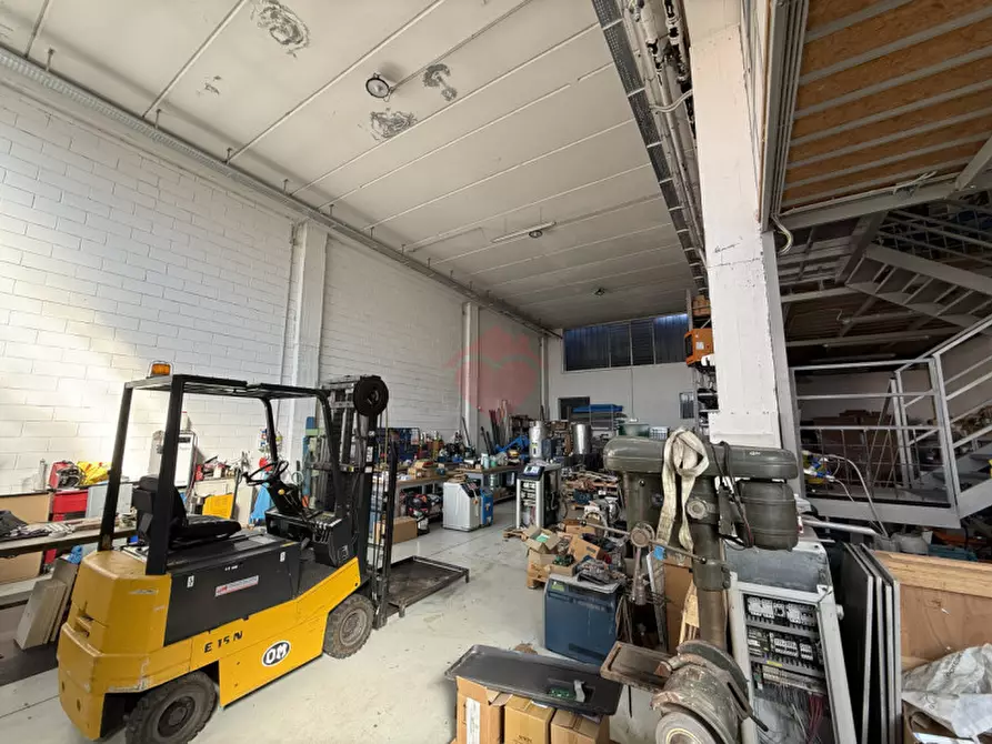 Immagine 13 di Capannone industriale in vendita  in Via Achille Grandi 3 a Cassano D'adda