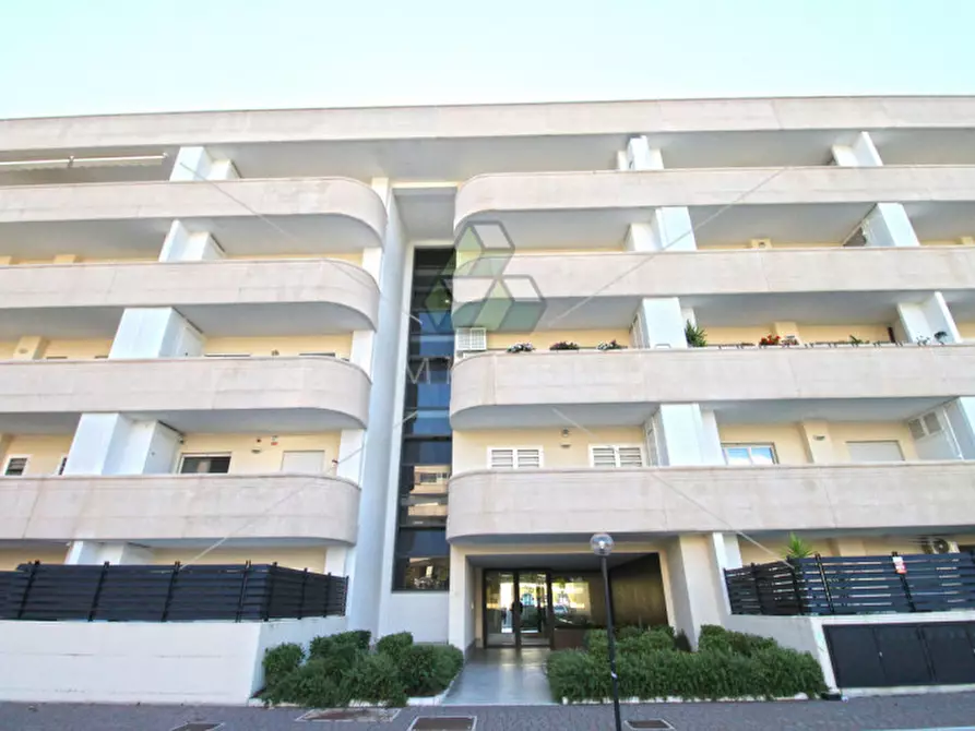 Immagine 13 di Appartamento in vendita  in Via Servigliano a Roma