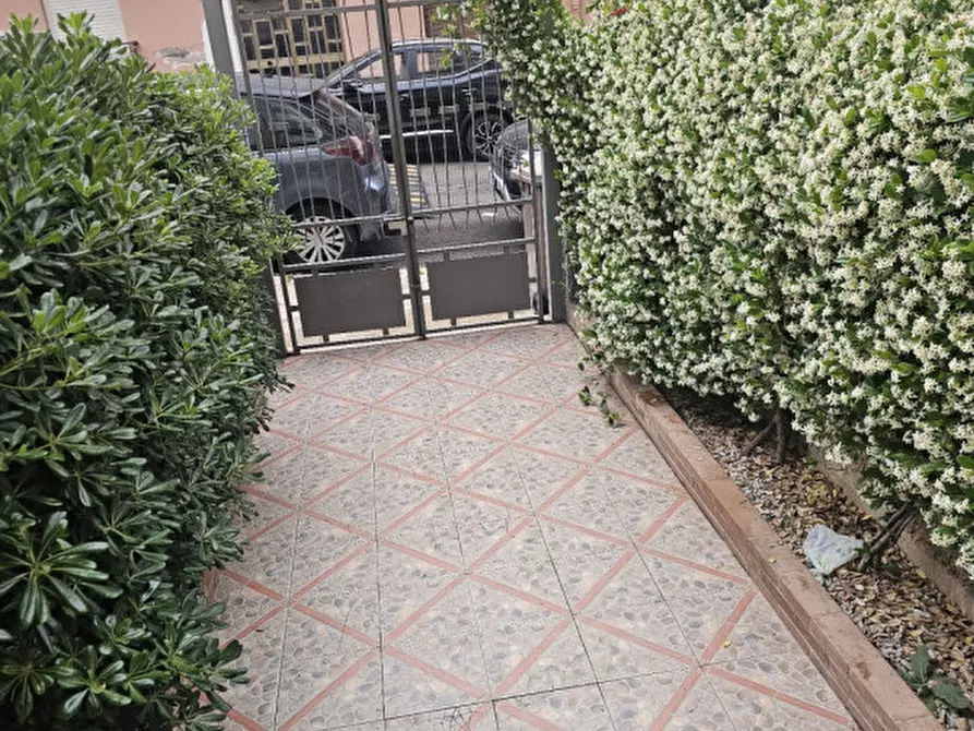 Immagine 13 di Appartamento in vendita  in via risorgimento a Capaci