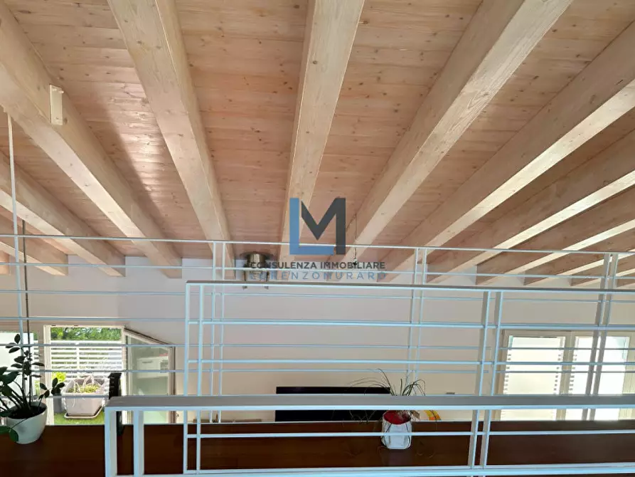 Immagine 2 di Appartamento in vendita  a Montebelluna