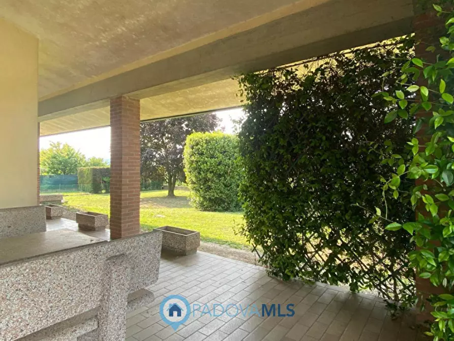 Immagine 12 di Villa in vendita  in Via Pontemanco a Due Carrare