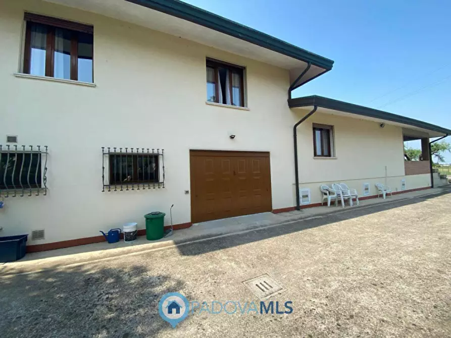 Immagine 14 di Villa in vendita  in Via Pontemanco a Due Carrare