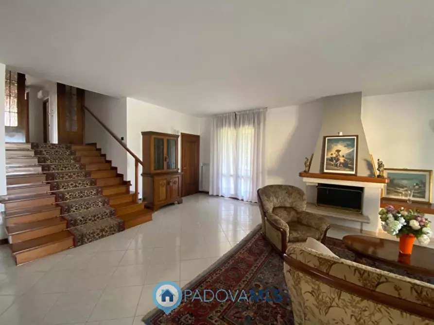 Immagine 16 di Villa in vendita  in Via Pontemanco a Due Carrare