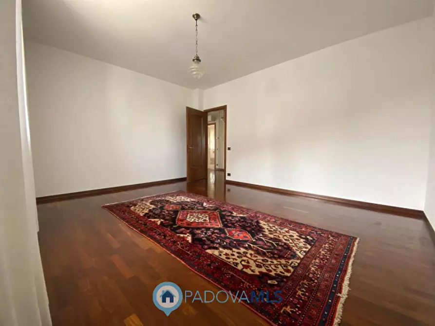 Immagine 24 di Villa in vendita  in Via Pontemanco a Due Carrare