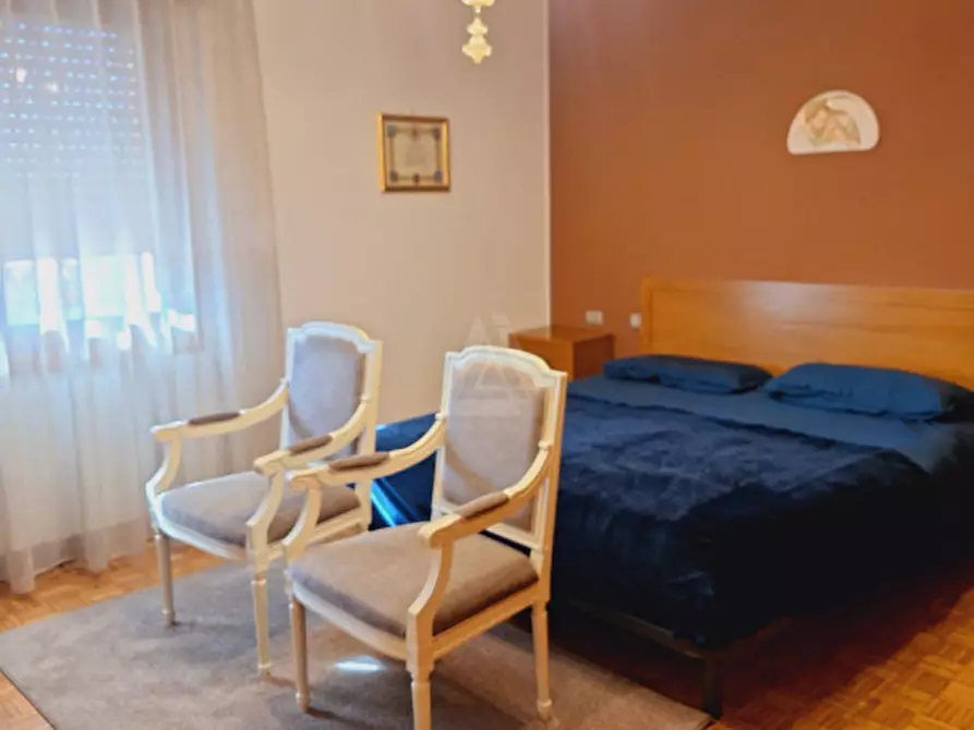 Immagine 7 di Casa indipendente in vendita  a Castello Di Godego