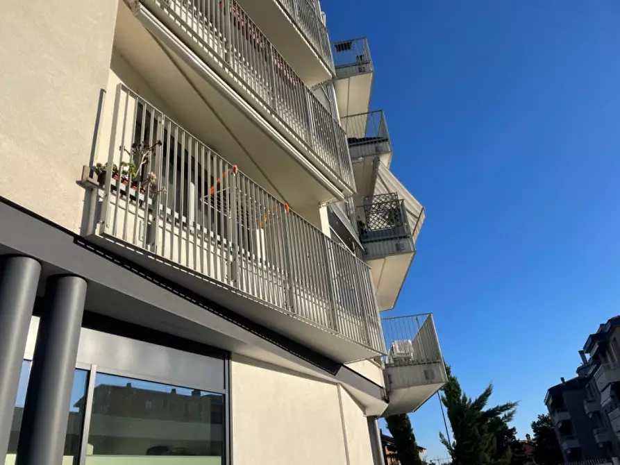 Immagine 2 di Appartamento in vendita  a Rho