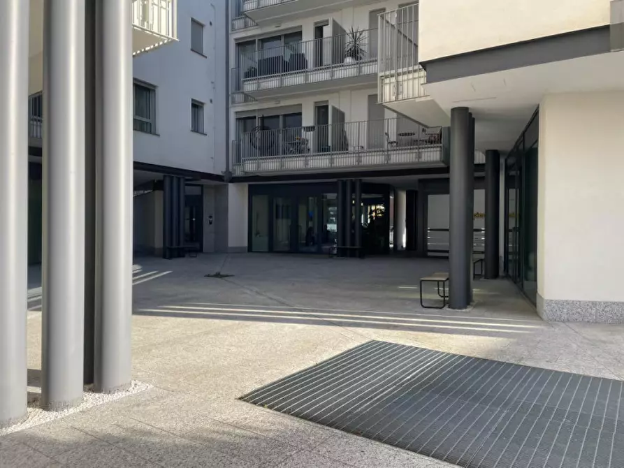 Immagine 3 di Appartamento in vendita  a Rho