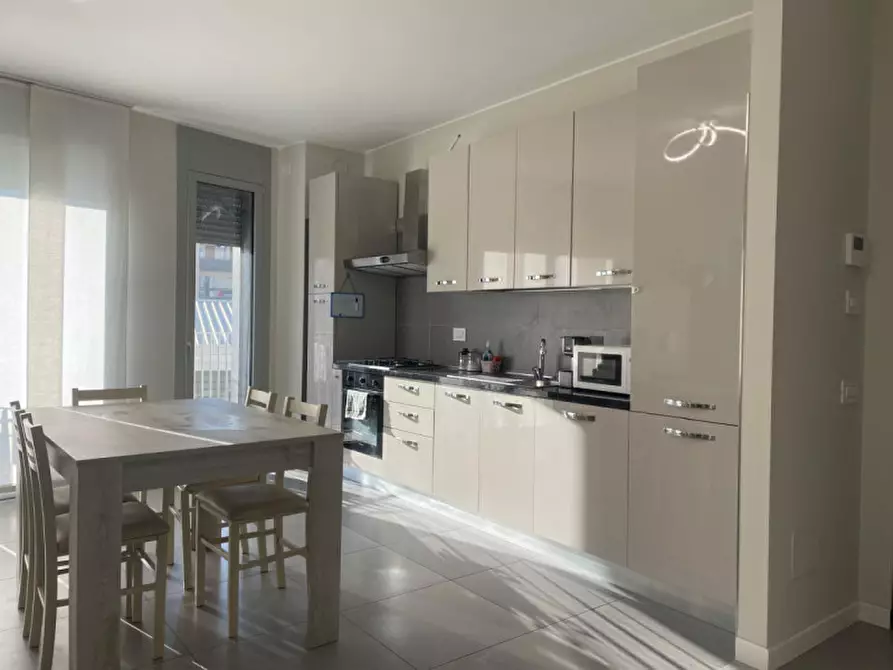 Immagine 7 di Appartamento in vendita  a Rho