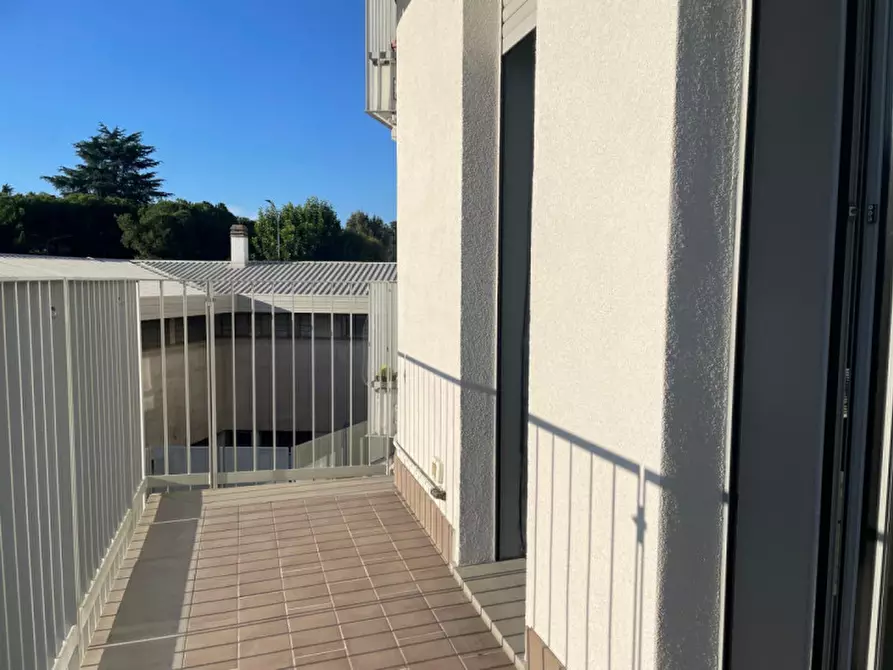 Immagine 10 di Appartamento in vendita  a Rho