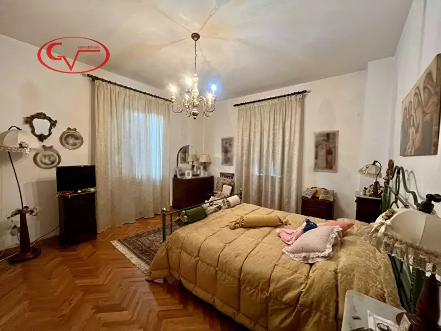 Immagine 11 di Appartamento in vendita  in Viale Roma a Laterina Pergine Valdarno