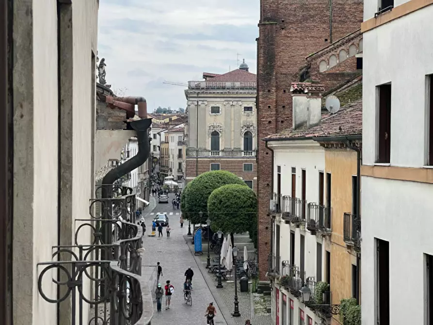 Immagine 5 di Appartamento in affitto  in Corso Fogazzaro a Vicenza