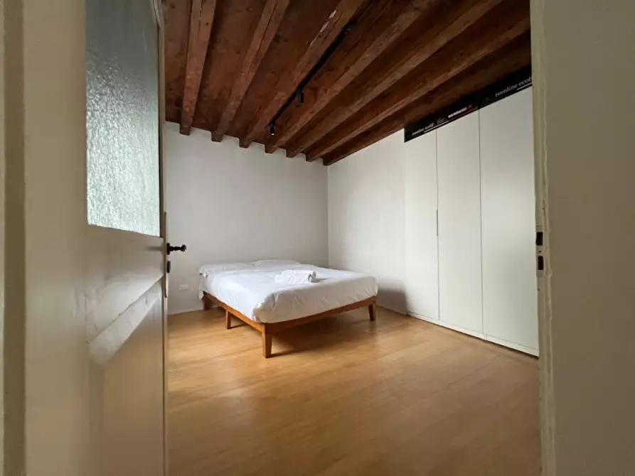 Immagine 12 di Appartamento in affitto  in Corso Fogazzaro a Vicenza