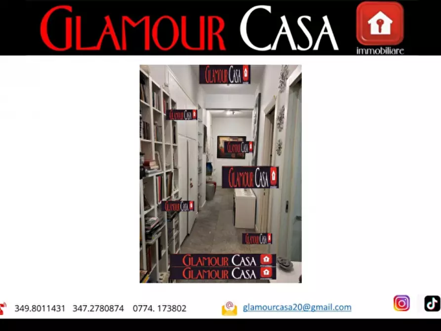 Immagine 2 di Appartamento in vendita  in Via Ampio Flaviano a Roma
