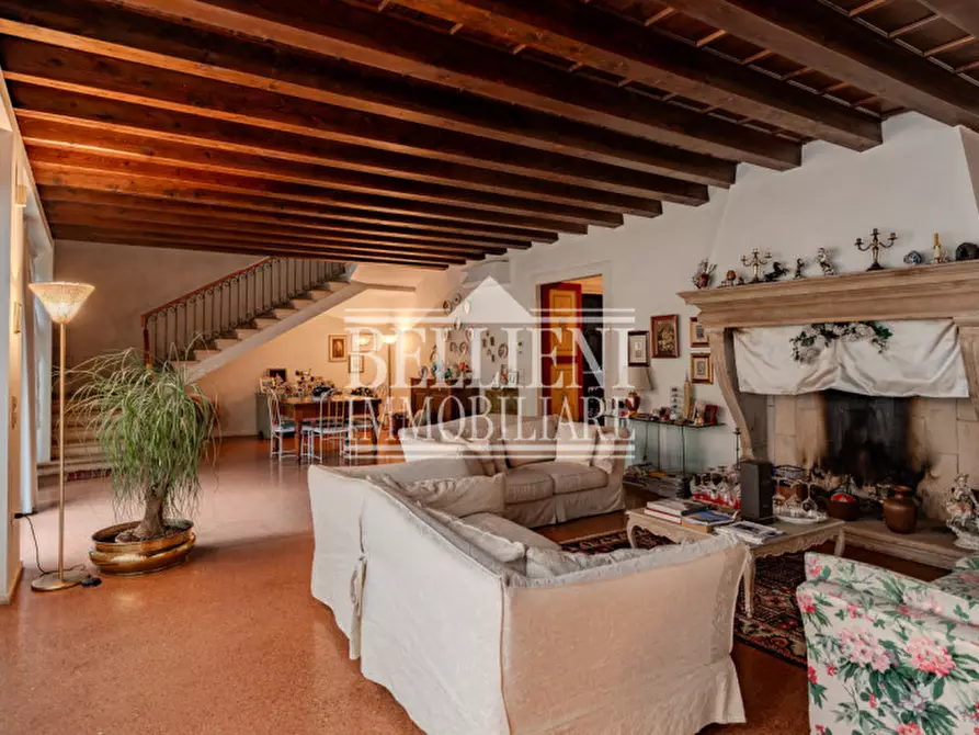 Immagine 10 di Villa in vendita  in Via Orobica a Camisano Vicentino