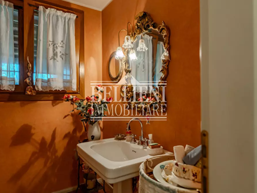 Immagine 17 di Villa in vendita  in Via Orobica a Camisano Vicentino