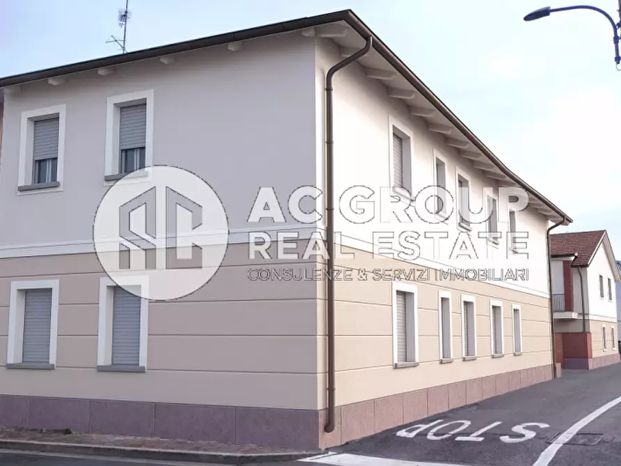 Immagine 4 di Appartamento in vendita  in Via Brera a Uboldo