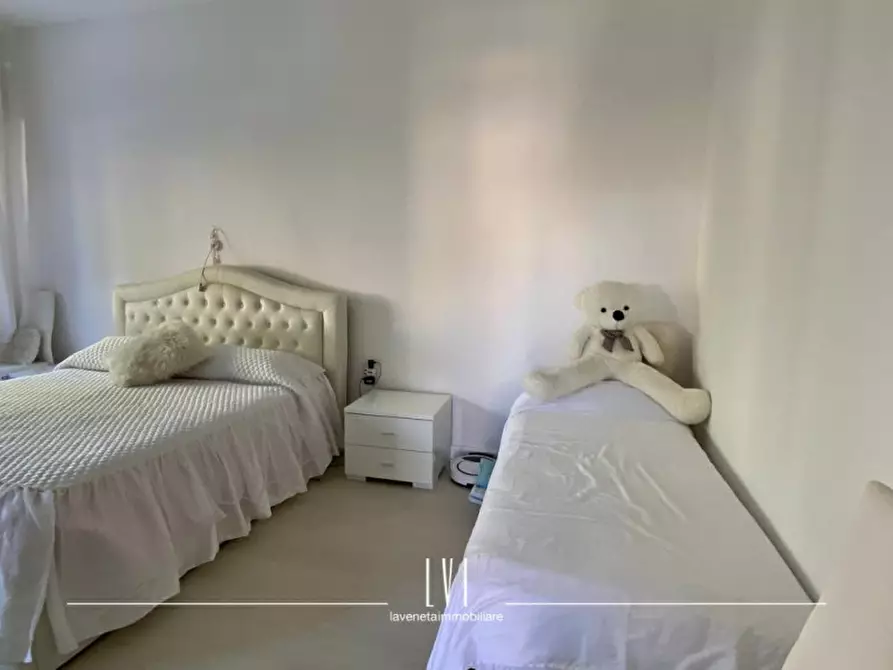 Immagine 9 di Appartamento in vendita  in via Benvenuto Cellini 12 a Jesolo
