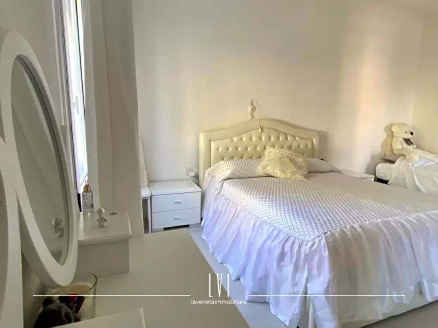 Immagine 15 di Appartamento in vendita  in via Benvenuto Cellini 12 a Jesolo