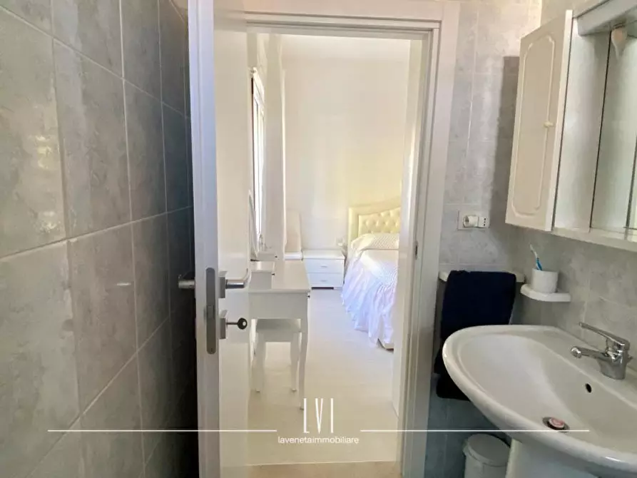 Immagine 18 di Appartamento in vendita  in via Benvenuto Cellini 12 a Jesolo