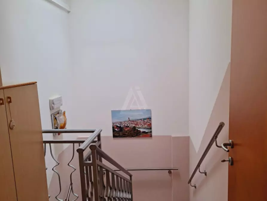 Immagine 3 di Casa indipendente in vendita  in Viale dei Martiri a Castello Di Godego