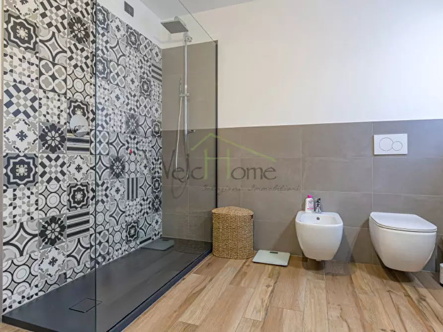 Immagine 26 di Appartamento in vendita  in Via Raffaello Sanzio a Tavernerio