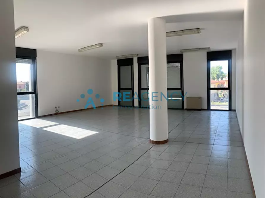 Immagine 6 di Ufficio in vendita  a Altavilla Vicentina