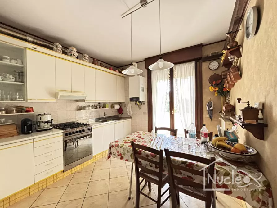 Immagine 8 di Appartamento in vendita  in Via previtali a Abano Terme