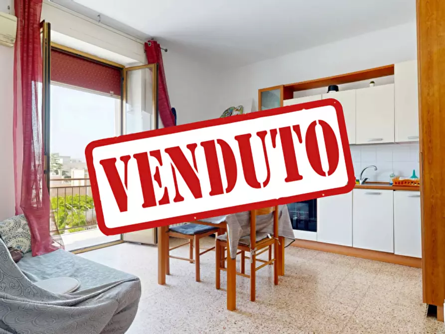 Immagine 1 di Appartamento in vendita  in Via Dante Alighieri 64 a Putignano