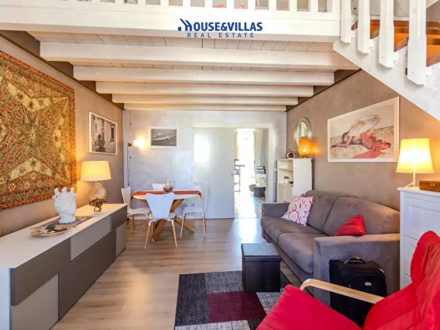 Immagine 2 di Casa indipendente in vendita  in Via Rosolino Pilo a Noto