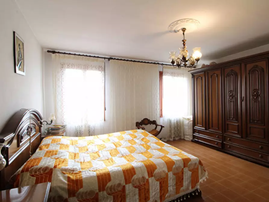 Immagine 10 di Casa bifamiliare in vendita  a Monselice