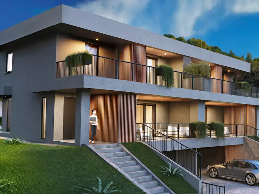 Immagine 1 di Casa bifamiliare in vendita  in Via San Francesco a Valdagno