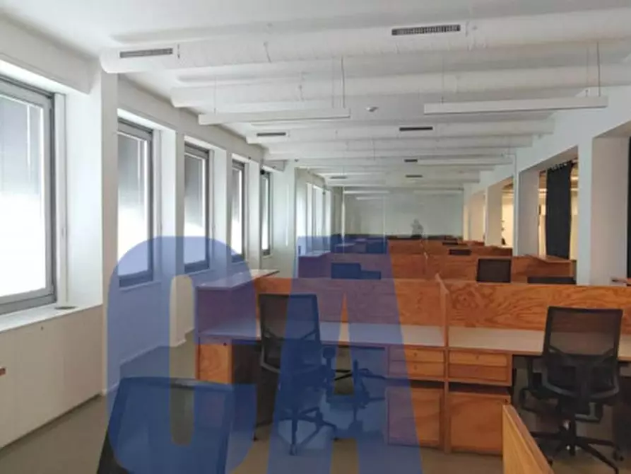 Immagine 1 di Ufficio in affitto  in PIAZZA DUCA D'AOSTA a Milano