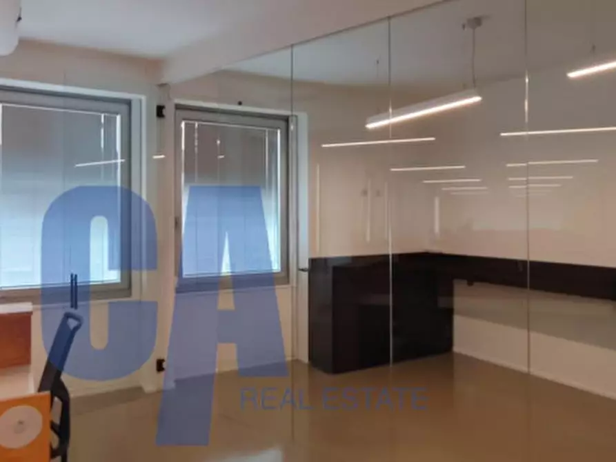 Immagine 7 di Ufficio in affitto  in PIAZZA DUCA D'AOSTA a Milano