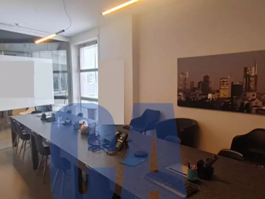 Immagine 2 di Ufficio in affitto  in PIAZZA DUCA D'AOSTA a Milano