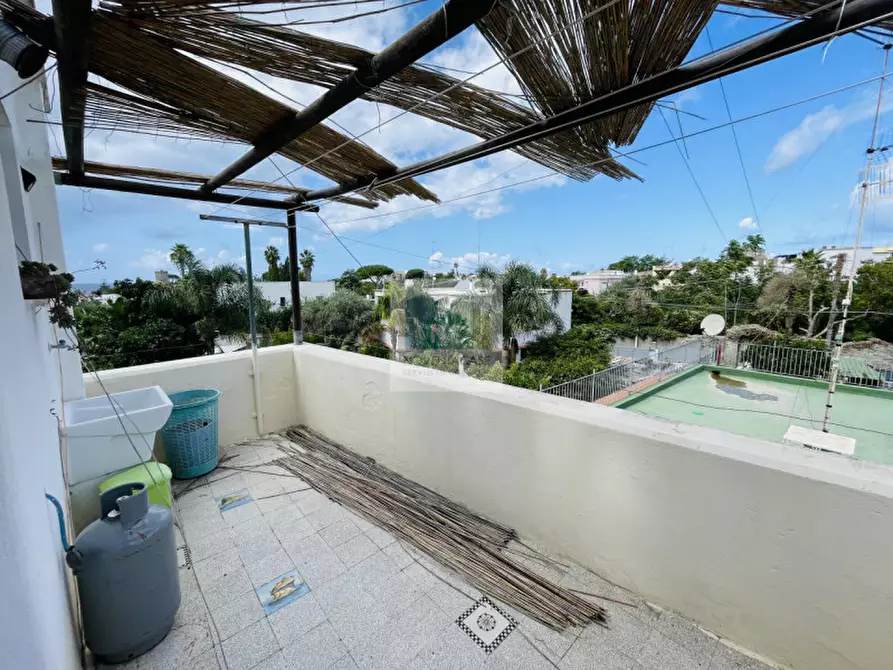 Immagine 3 di Appartamento in vendita  in Via Gaetano Morgera 160 a Forio