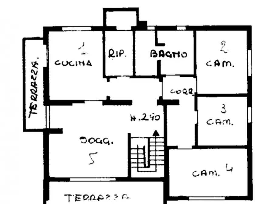 Immagine 31 di Casa indipendente in vendita  in Via Albinoni Tomaso a Montebelluna