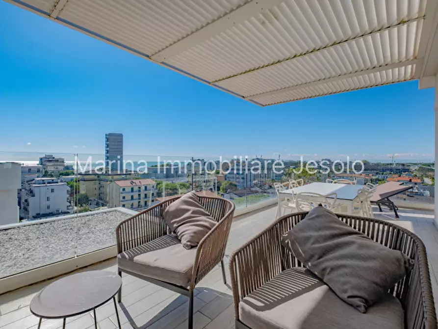 Immagine 1 di Attico in vendita  in Via Gorizia a Jesolo